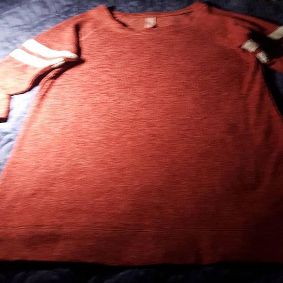 Sweater - Picture 2 of 3